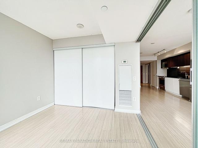 1003 - 85 Queens Wharf Rd, Condo with 1 bedrooms, 1 bathrooms and 0 parking in Toronto ON | Image 24