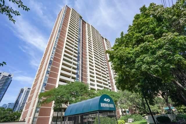 3002 - 40 Homewood Ave, Condo with 2 bedrooms, 1 bathrooms and 1 parking in Toronto ON | Image 1
