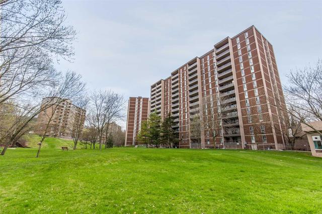 1002 - 1966 Main St W, Condo with 3 bedrooms, 2 bathrooms and 1 parking in Hamilton ON | Image 19