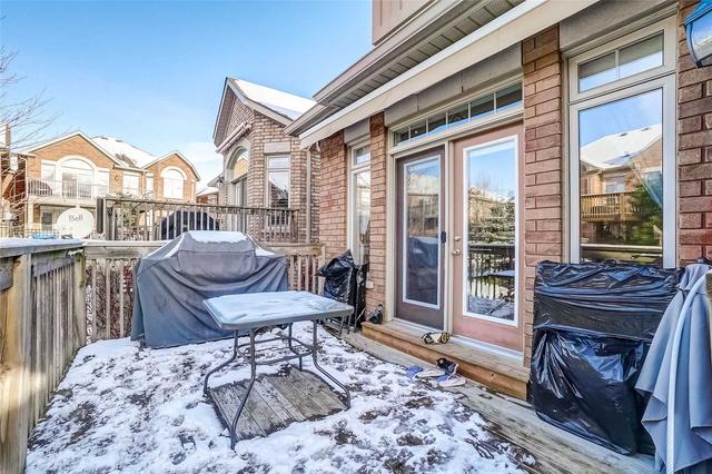 166 Ridge Way, Condo with 1 bedrooms, 3 bathrooms and 3 parking in New Tecumseth ON | Image 15