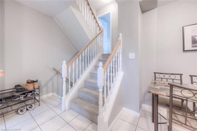 211 Veronica Dr, Townhouse with 2 bedrooms, 2 bathrooms and 1 parking in Kitchener ON | Image 4