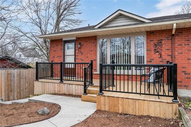 111 Marmel Crt, House semidetached with 2 bedrooms, 2 bathrooms and 4 parking in Cambridge ON | Image 23