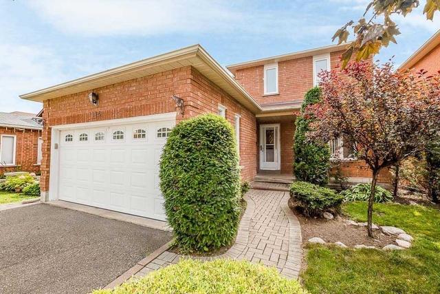 114 Candy Cres, House detached with 4 bedrooms, 3 bathrooms and 6 parking in Brampton ON | Image 1