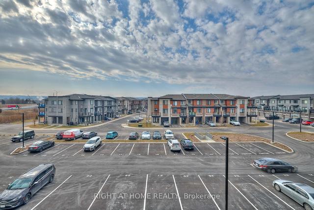 305 - 600 North Service Rd, Condo with 2 bedrooms, 2 bathrooms and 1 parking in Hamilton ON | Image 11