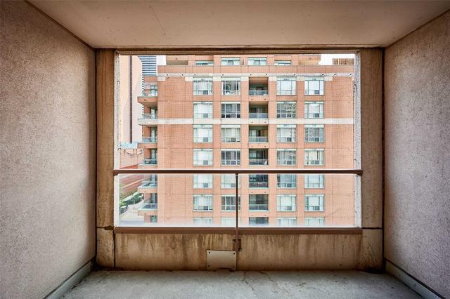 606 - 909 Bay St, Condo with 1 bedrooms, 1 bathrooms and 1 parking in Toronto ON | Image 29