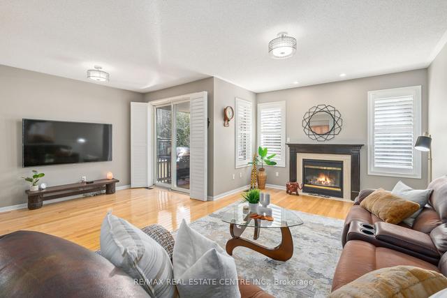 14 Arborglen Dr, House detached with 2 bedrooms, 4 bathrooms and 4 parking in Halton Hills ON | Image 6