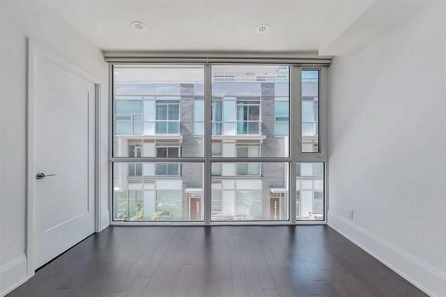 th5 - 101 Erskine Ave, Townhouse with 3 bedrooms, 4 bathrooms and 2 parking in Toronto ON | Image 19