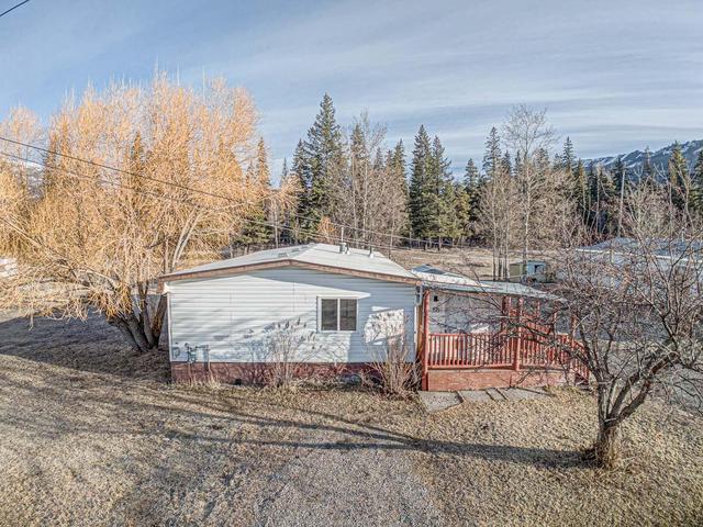 68 - 100 Industrial Road 1 Road, Home with 3 bedrooms, 1 bathrooms and null parking in Sparwood BC | Image 2