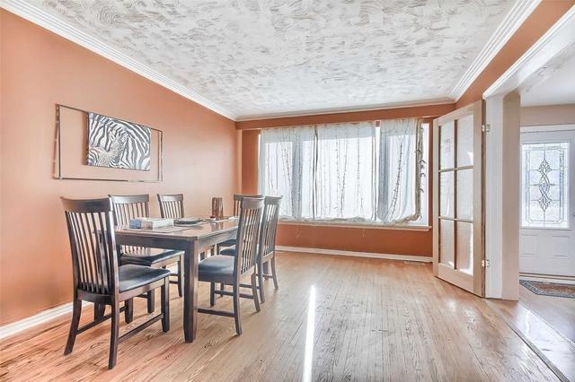 34 Fallingdale Cres, House semidetached with 4 bedrooms, 3 bathrooms and 2 parking in Toronto ON | Image 34