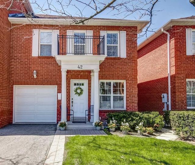 42 Stornwood Crt, Townhouse with 2 bedrooms, 4 bathrooms and 2 parking in Brampton ON | Image 14
