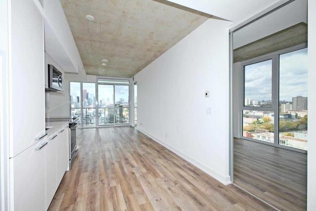1810 - 15 Baseball Pl, Condo with 2 bedrooms, 2 bathrooms and 1 parking in Toronto ON | Image 5