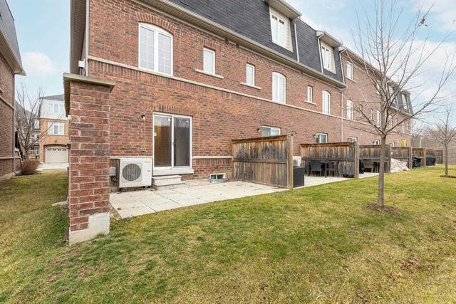 1 - 1123 Haig Blvd, Townhouse with 2 bedrooms, 3 bathrooms and 2 parking in Mississauga ON | Image 21