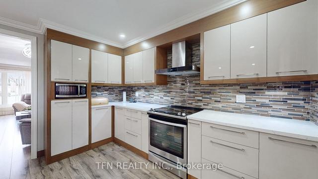 60 Elise Terr, House semidetached with 3 bedrooms, 3 bathrooms and 4 parking in Toronto ON | Image 23