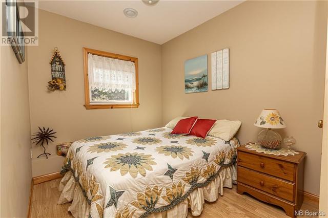 982 - 636 Route, House detached with 6 bedrooms, 4 bathrooms and null parking in Prince William NB | Image 32