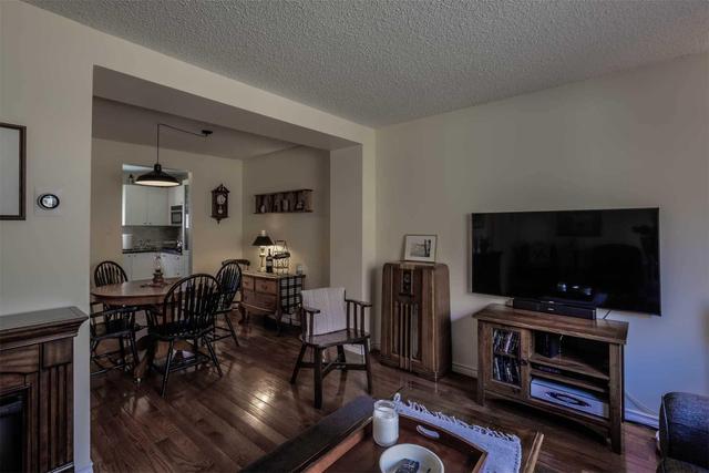 7 - 175 Cedar St, Townhouse with 3 bedrooms, 2 bathrooms and 1 parking in Cambridge ON | Image 11
