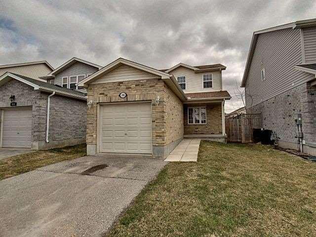 1000 Kimball Cres, House detached with 3 bedrooms, 2 bathrooms and 1 parking in London ON | Image 2