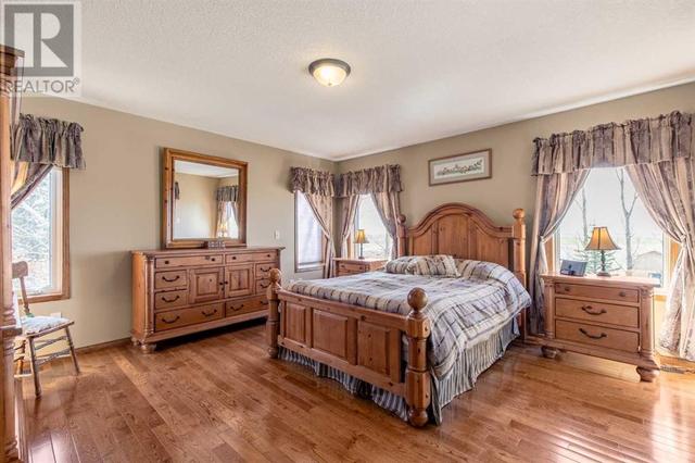 13, - 101022 Range Road 22 4, House detached with 7 bedrooms, 4 bathrooms and null parking in Lethbridge County AB | Image 18