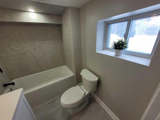138 Dynevor Rd, House detached with 2 bedrooms, 2 bathrooms and 2 parking in Toronto ON | Image 10