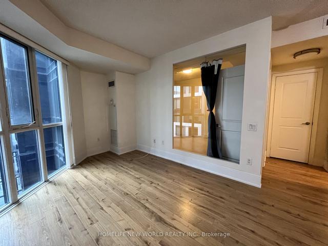 1032 - 560 Front St W, Condo with 1 bedrooms, 1 bathrooms and 0 parking in Toronto ON | Image 4