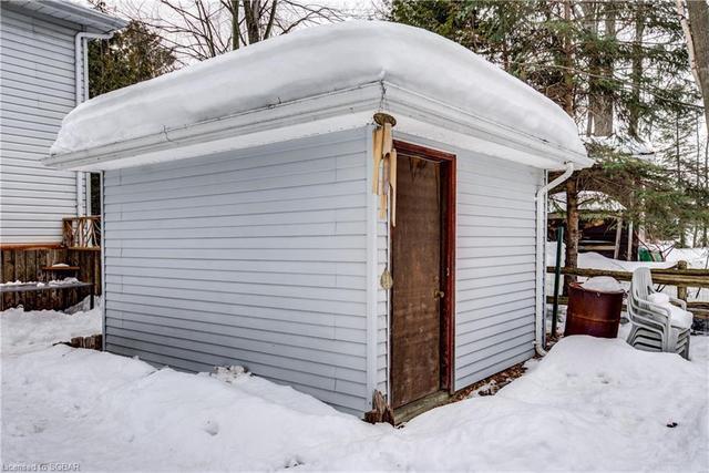 86 42nd Street S, House detached with 3 bedrooms, 1 bathrooms and null parking in Wasaga Beach ON | Image 41