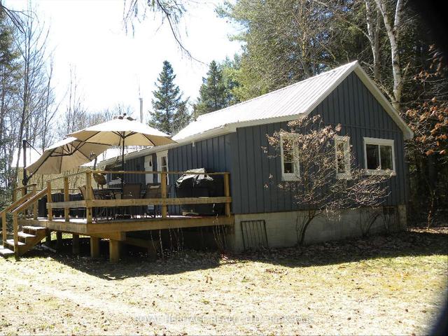 60 River Bend Dr, House detached with 2 bedrooms, 1 bathrooms and 6 parking in Kawartha Lakes ON | Image 31