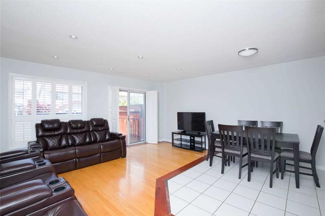 60 Feather Top Lane, House semidetached with 3 bedrooms, 3 bathrooms and 3 parking in Brampton ON | Image 40