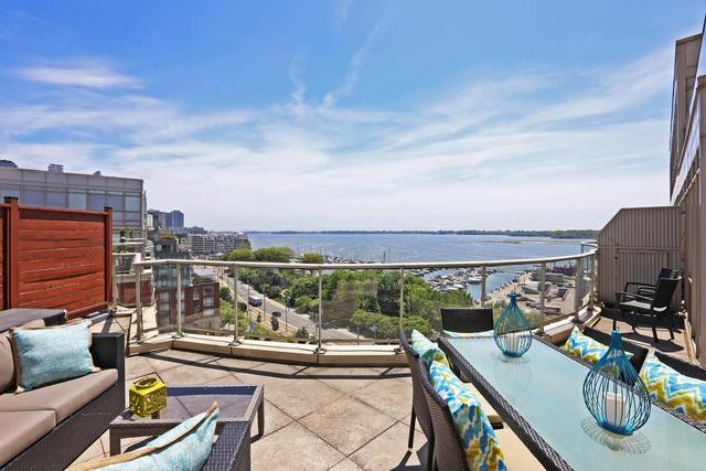 1108 - 550 Queens Quay W, Condo with 1 bedrooms, 2 bathrooms and 1 parking in Toronto ON | Image 2