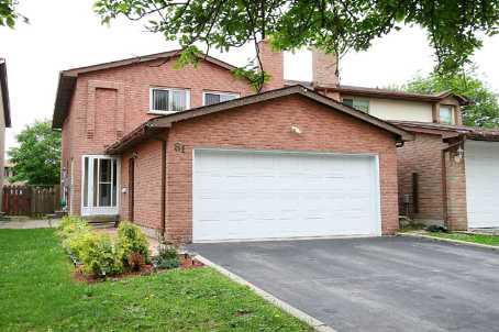 81 Upton Cres, House attached with 3 bedrooms, 4 bathrooms and 4 parking in Markham ON | Image 1