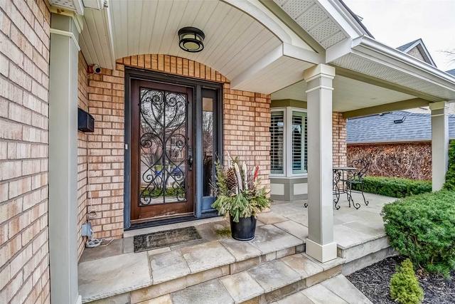 1347 Saddler Circ, House detached with 4 bedrooms, 3 bathrooms and 4 parking in Oakville ON | Image 23