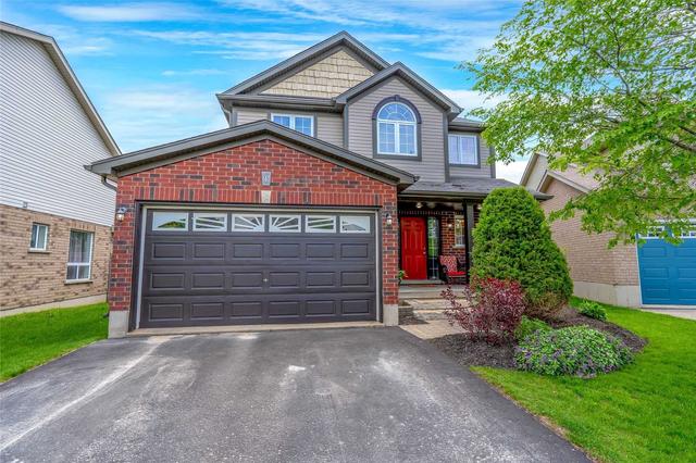 145 Silk Dr, House detached with 3 bedrooms, 4 bathrooms and 6 parking in Shelburne ON | Image 1