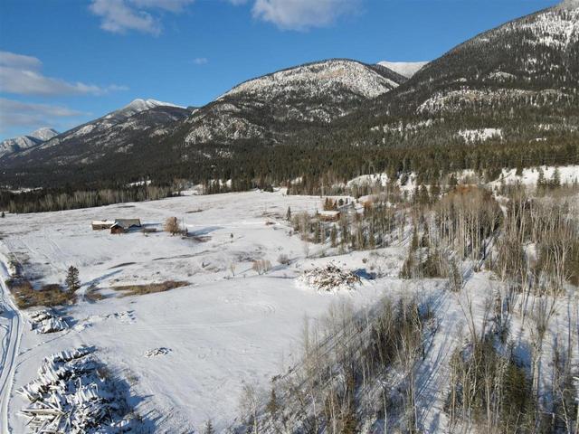 2755 Highway 95, House detached with 2 bedrooms, 1 bathrooms and null parking in East Kootenay G BC | Image 26