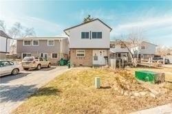 18 Hillpark Tr, House detached with 3 bedrooms, 4 bathrooms and 3 parking in Brampton ON | Image 2
