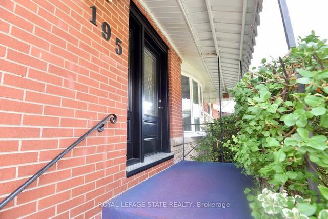 195 West 33rd St, House detached with 3 bedrooms, 1 bathrooms and 5 parking in Hamilton ON | Image 34