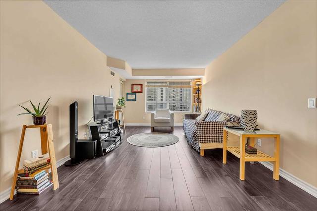 2220 - 25 Kingsbridge Garden Circ, Condo with 2 bedrooms, 2 bathrooms and 2 parking in Mississauga ON | Image 5
