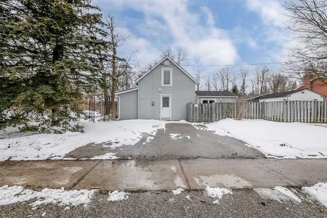 18 Bradford St, House detached with 3 bedrooms, 1 bathrooms and 2 parking in East Gwillimbury ON | Image 16