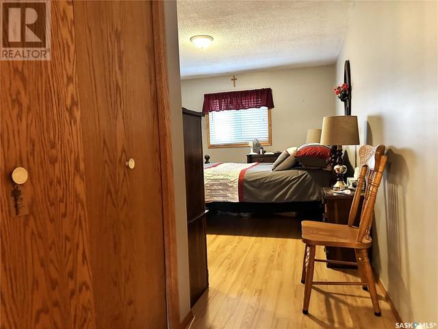1005 6th Avenue, House attached with 2 bedrooms, 3 bathrooms and null parking in Humboldt SK | Image 16