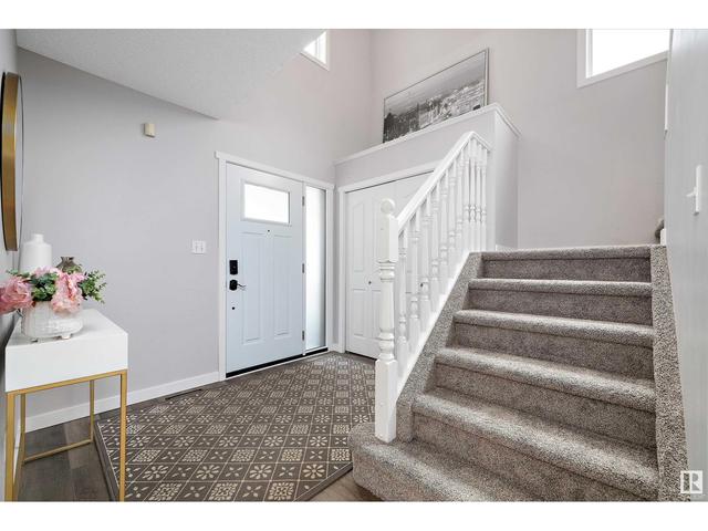 13112 151 Av Nw, House detached with 5 bedrooms, 3 bathrooms and null parking in Edmonton AB | Image 2