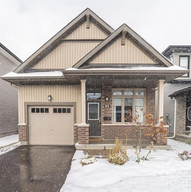 94 Warrior Street, House detached with 3 bedrooms, 3 bathrooms and 3 parking in Ottawa ON | Image 1