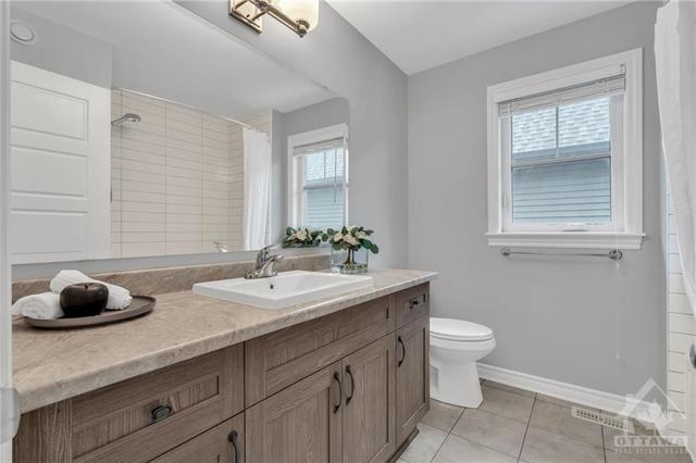 835 Cedar Creek Drive, Townhouse with 3 bedrooms, 3 bathrooms and 3 parking in Ottawa ON | Image 21