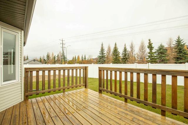 43 Victor Close, Home with 2 bedrooms, 3 bathrooms and 2 parking in Red Deer AB | Image 7