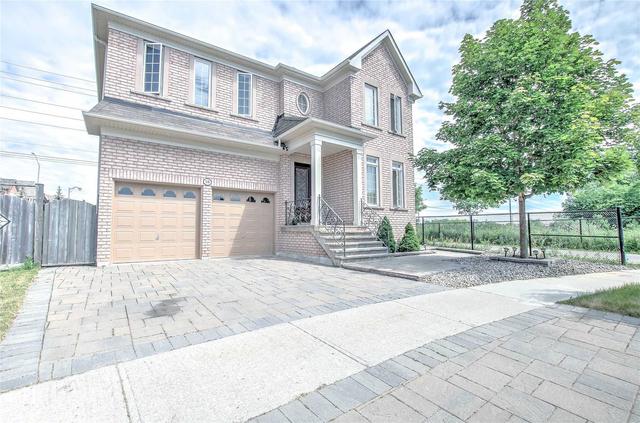 58 Morganfield Crt, House detached with 4 bedrooms, 5 bathrooms and 4 parking in Richmond Hill ON | Card Image