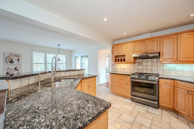 7 Elderberry Crt, House detached with 4 bedrooms, 4 bathrooms and 6 parking in Guelph ON | Image 40