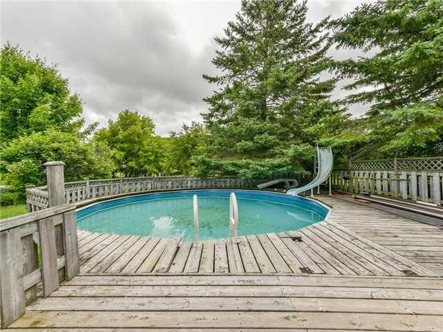 864 Sturgeon Rd, House detached with 3 bedrooms, 2 bathrooms and 1 parking in Kawartha Lakes ON | Image 17