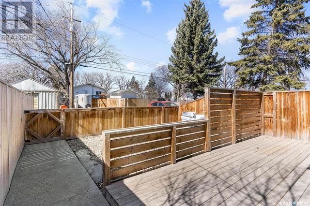 1431 E Avenue N, House detached with 3 bedrooms, 4 bathrooms and null parking in Saskatoon SK | Image 28