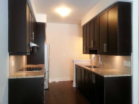5 - 50 Hargrave Lane, Townhouse with 3 bedrooms, 3 bathrooms and 1 parking in Toronto ON | Image 2