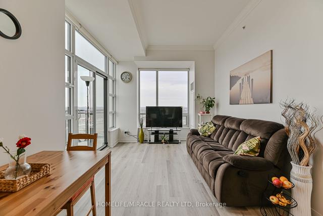1609 - 840 Queens Plate Dr, Condo with 1 bedrooms, 1 bathrooms and 1 parking in Toronto ON | Image 9