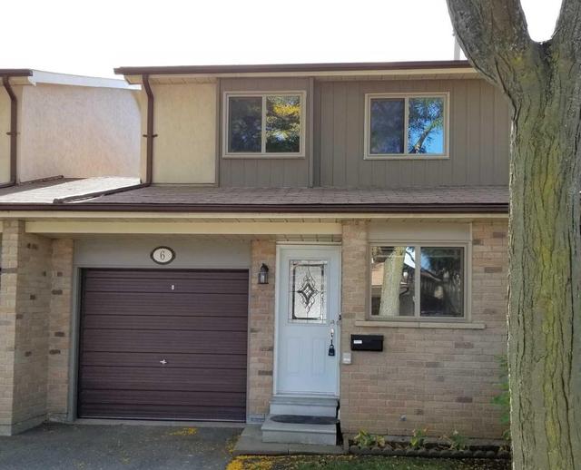 6 - 2655 Gananoque Dr, Townhouse with 3 bedrooms, 2 bathrooms and 1 parking in Mississauga ON | Image 1
