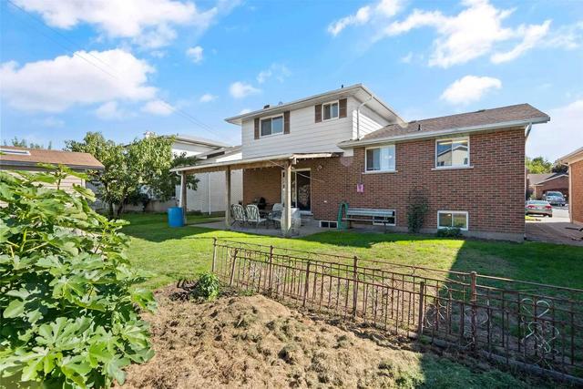 6 Evelyne Circ, House detached with 3 bedrooms, 2 bathrooms and 6 parking in St. Catharines ON | Image 25
