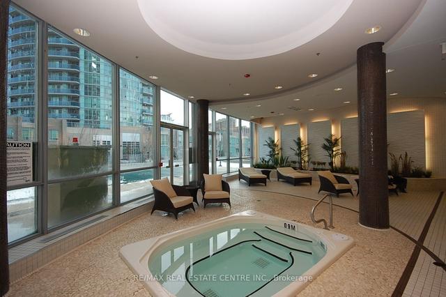 2604 - 50 Absolute Ave, Condo with 1 bedrooms, 1 bathrooms and 1 parking in Mississauga ON | Image 3