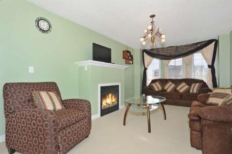 1255 Laurier Ave, House detached with 4 bedrooms, 3 bathrooms and 4 parking in Milton ON | Image 7